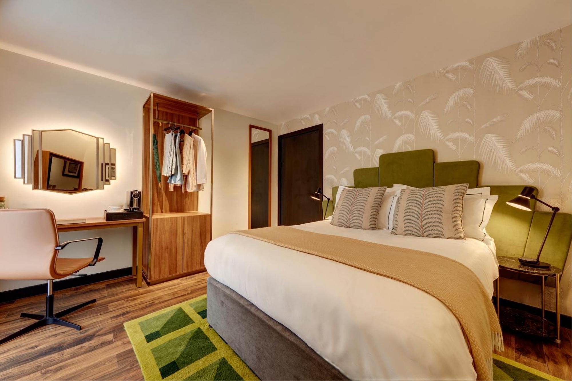 Brama Hotel *